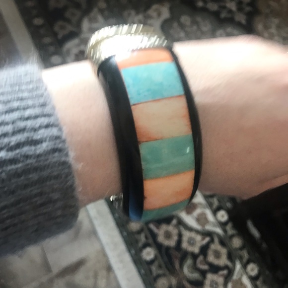 Wood inlay bracelet. - Picture 2 of 3